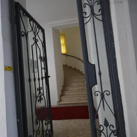 Vienna Holiday Apartments Exterior foto